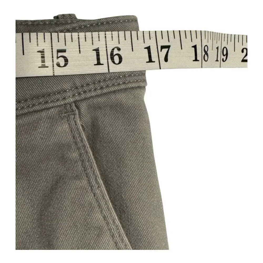 Calvin Klein‎ Women's Cropped Ultimate Skinny Jeans Gray Stretch Size 10 (30)